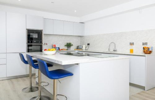 Luxury Apartment very close to Tolcarne Beach - Foto 7