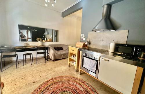 Άνετο Διαμέρισμα 2 Υπνοδωματίων κοντά στο ΟΑΚΑ και τα Νοσοκομεία ΥΓΕΙΑ & ΜΗΤΕΡΑ - Foto 7