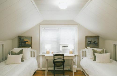 The Woodlawn Tudor - Foto 41