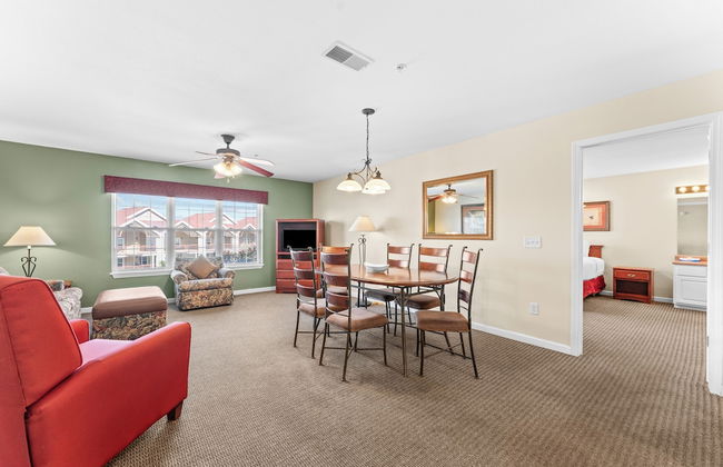 Grand Crowne Resort - Photo 47