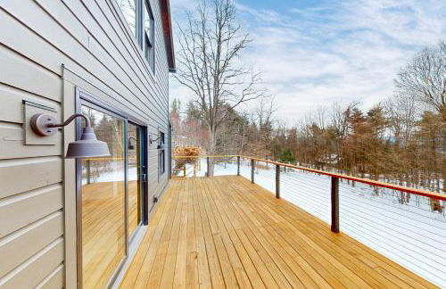 Less Than 1 Mi to Lake George! Family Retreat with Deck - Foto 39