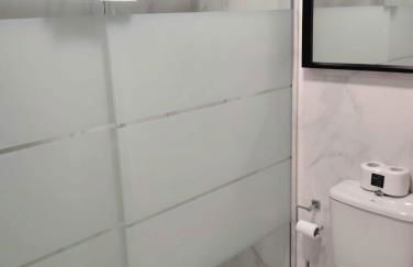 Moderno apartamento con garaje privado en el centro de Vigo - Foto 16