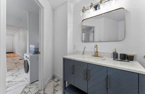 Family Friendly 4BR. Trendy & Great Location - Foto 29