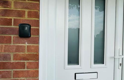 Contractors families free parking Ramsey Road - Foto 20