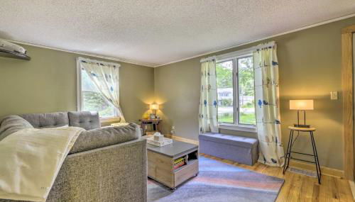 Granby Getaway in the Woods with Spacious Yard! - Foto 4