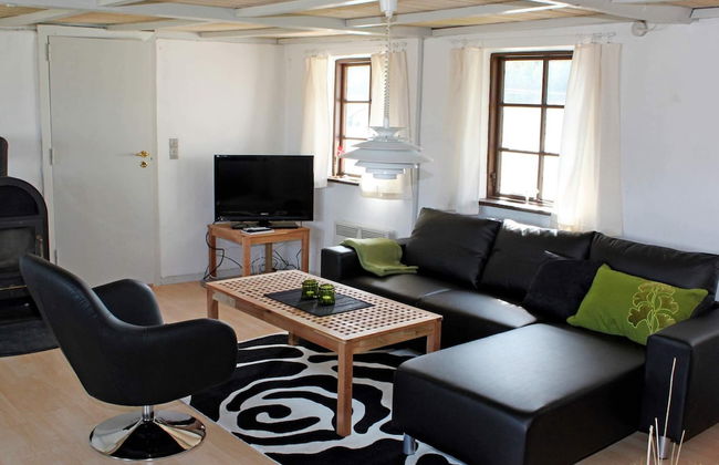 4 Person Holiday Home in Blavand - Photo 2