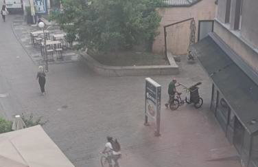 La Zagreb - Foto 23