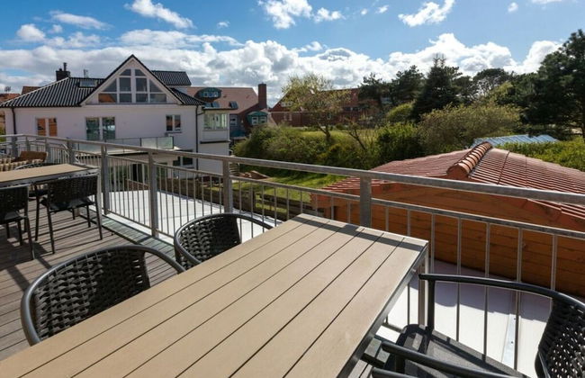 Nice Holiday Home With Terrace - Foto 23