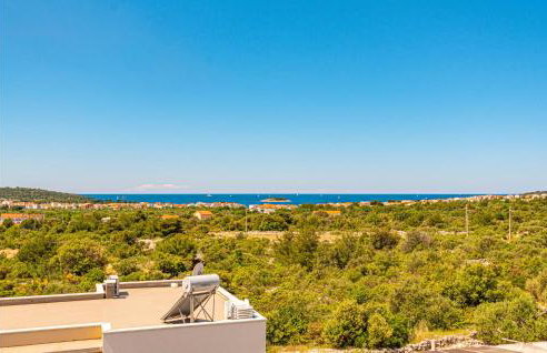 Nice Home In Rogoznica - Foto 3