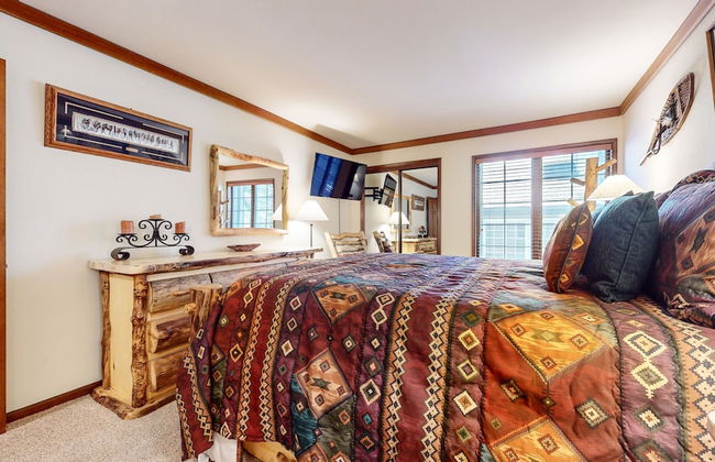 Walk to Mammoth Ski Lifts at Canyon Lodge Condo - Foto 2