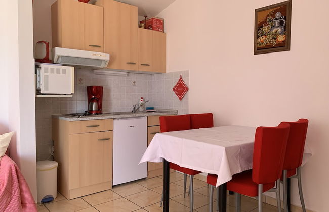 Apartments Mate with pool - Foto 18