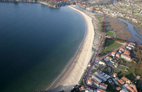 Piso primera línea playa Miño/La Coruña - Foto 1
