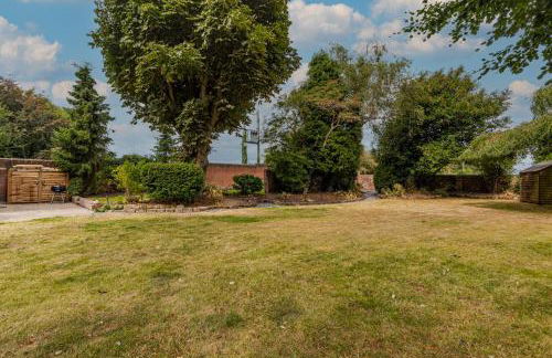 Rustic 5 Bed Farm House in Derbyshire, sleeps 9 - Foto 48