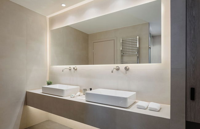 Athenian Riviera Coastal Charm Villa - Photo 38