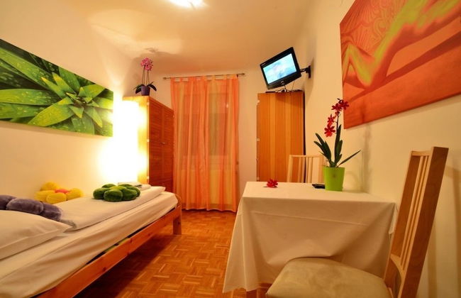 AJO Vienna Siemens - Contactless Check-in - Foto 2