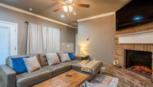 Sunset Retreat, Clean Modern 3BR, Garage, Near 191 - Foto 3