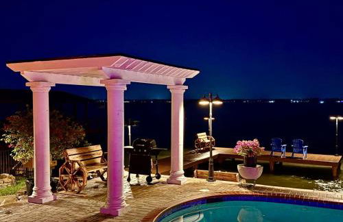 Lakefront Oasis - Photo 7