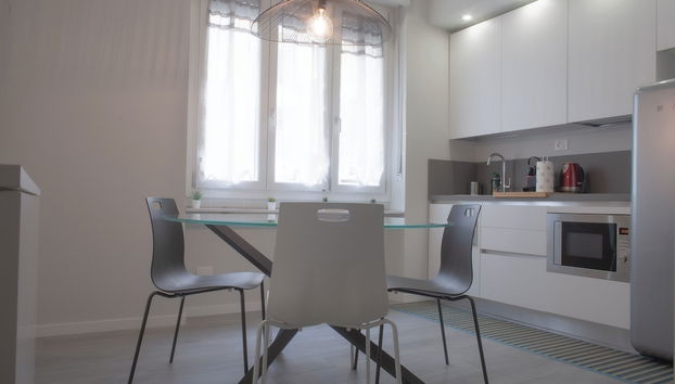 BnButler - Aquileia - Bilocale a Due Passi da Navigli e Museo Scienza - Foto 2, Imagen principal