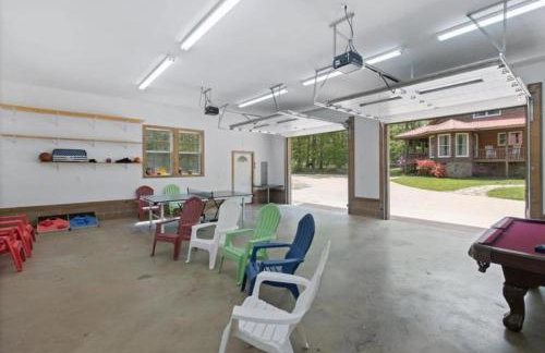 Wooded Retreat with game area and hot tub - Foto 48