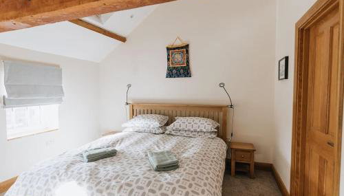 ELM HOUSE BARN - Converted Barn at the gateway to the Lake District National Park - Foto 5, wardrobe