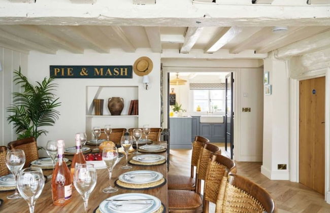 Old Coach House Dolls House - From 1100 Per Night - Photo 11