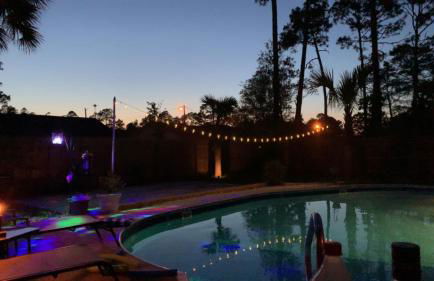 Very Private 3 Bed Home with HEATED Pool Palms and Big Fenced Yard - Foto 6