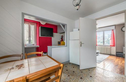 Maison conviviale à Bourbon-Lancy avec équipements modernes - Foto 12