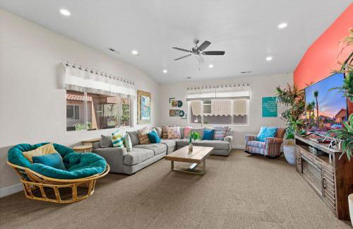 PV 110 Themed Rooms, PS4, Ping Pong, Pack n` Play, Electric Fire Place, Games, and More - Photo 12