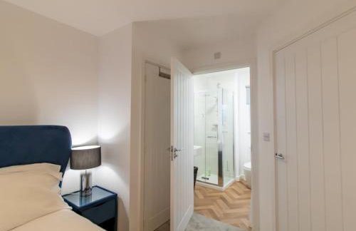 Charming Coastal Retreat - 1-Bedroom Flat in Blyth - Pass the Keys - Foto 20