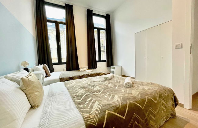 Luxury 2BR 1BA Near Fashion District by Oneluxstay - Foto 41