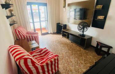 Cantinho de Vó em Itaúna - Passos da praia na melhor localização com Ar Condicionado e estacionamento - Foto 3