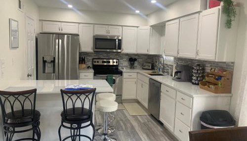 School Village Walk-in shower and jetted tub - Foto 4, dishwasher, minibar