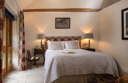 The Clock Tower & Dairy - Two x 2 Bed Barns with Indoor Pool - Photo 45