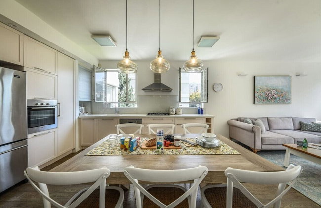 Stunning 2BR Apartment in Beeri - Foto 39
