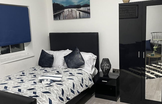 BV Lush Studio At Queensgate Huddersfield - Foto 6