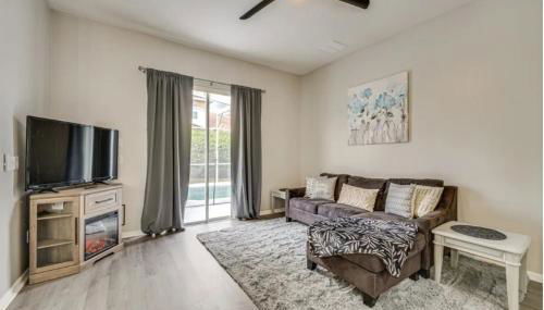 Relax, Recharge, and Explore from Tuscan Hills! - Photo 2