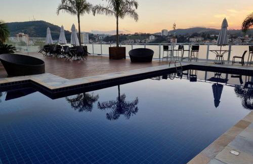 Mansão Casa Blanca em São Roque c/ 5 vagas garagem - Foto 130