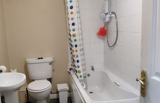 Stunning 6 Bed House With Private Garden in Galway - Foto 14