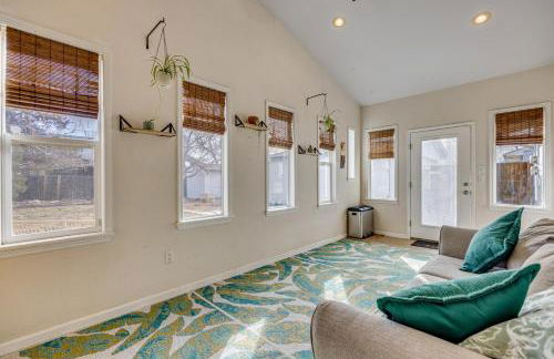 4 Mi to Riverwalk and CSU Pueblo! Home with Sunroom - Foto 17