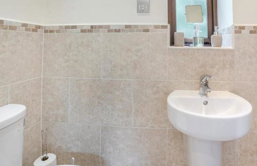 2 Bed in Abergavenny oc-bn187 - Foto 21