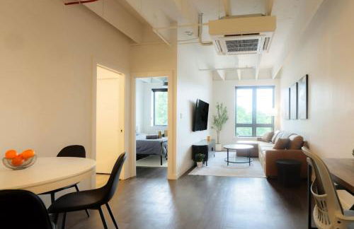 Above The Roots - Stylish 1BD on the Square - Foto 14