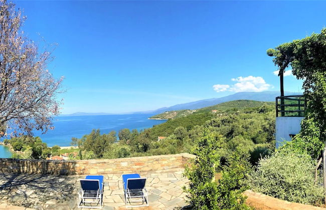 Traditional Luxury House Kedavros - Photo 1