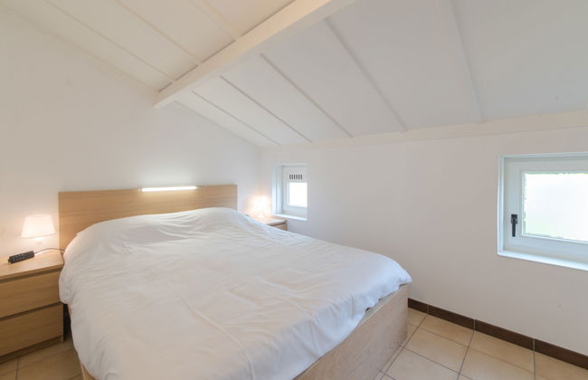 3 bedroom House in Bredene with swimming pool and garden - Photo 6