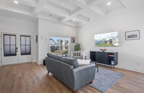 Modern & upscale home near Derby - Foto 10