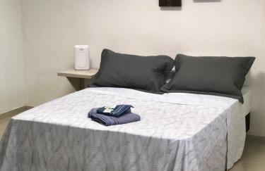 Casa edícula no centro com Smart TV - Foto 2