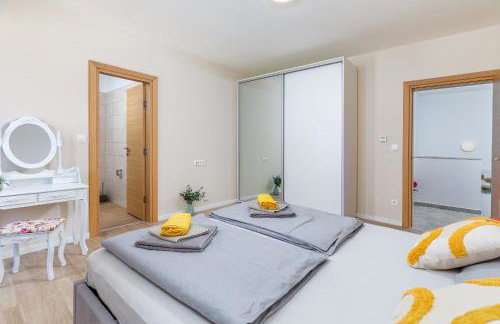 Villa Tena with Private Swimming Pool - Foto 28