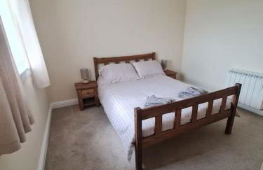 Modern 3 Bedroom Property centrally based - Foto 15