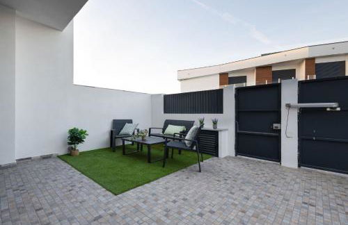 Casa Férias com Piscina Aquecida e Suítes Privadas - Foto 39