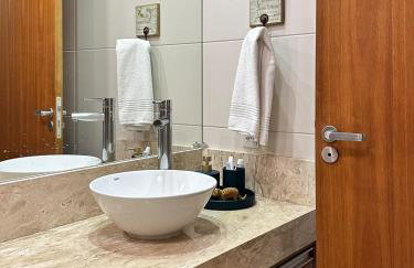 Summit Flat, ótima localização, limpeza diária, academia e piscina - Foto 19