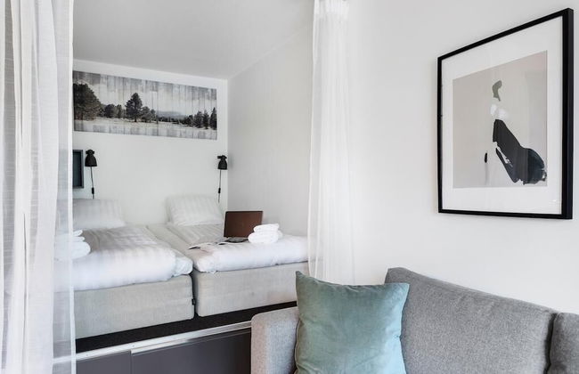 HOOM Home & Hotel Sollentuna - Photo 3